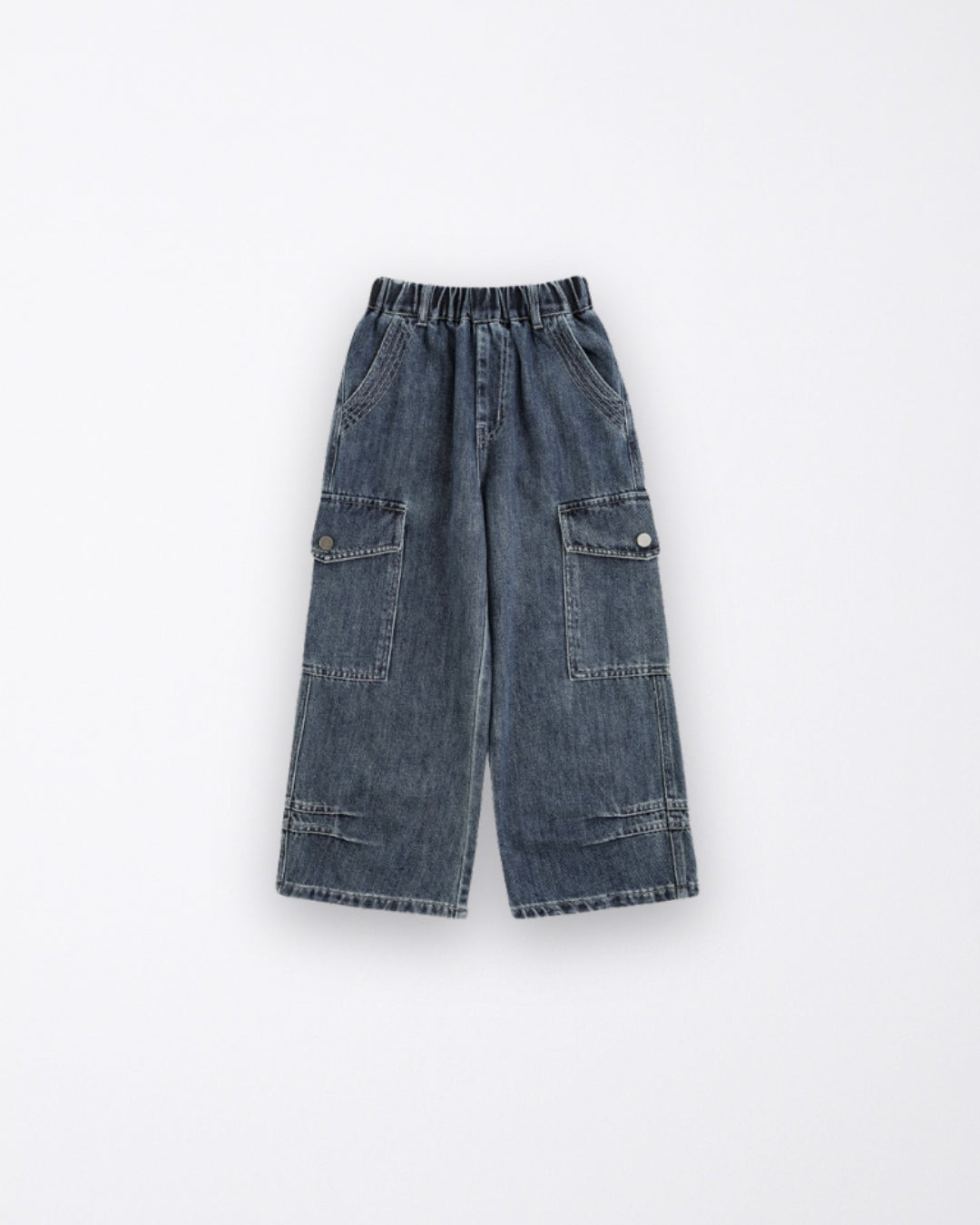 Straight leg loose fit jeans