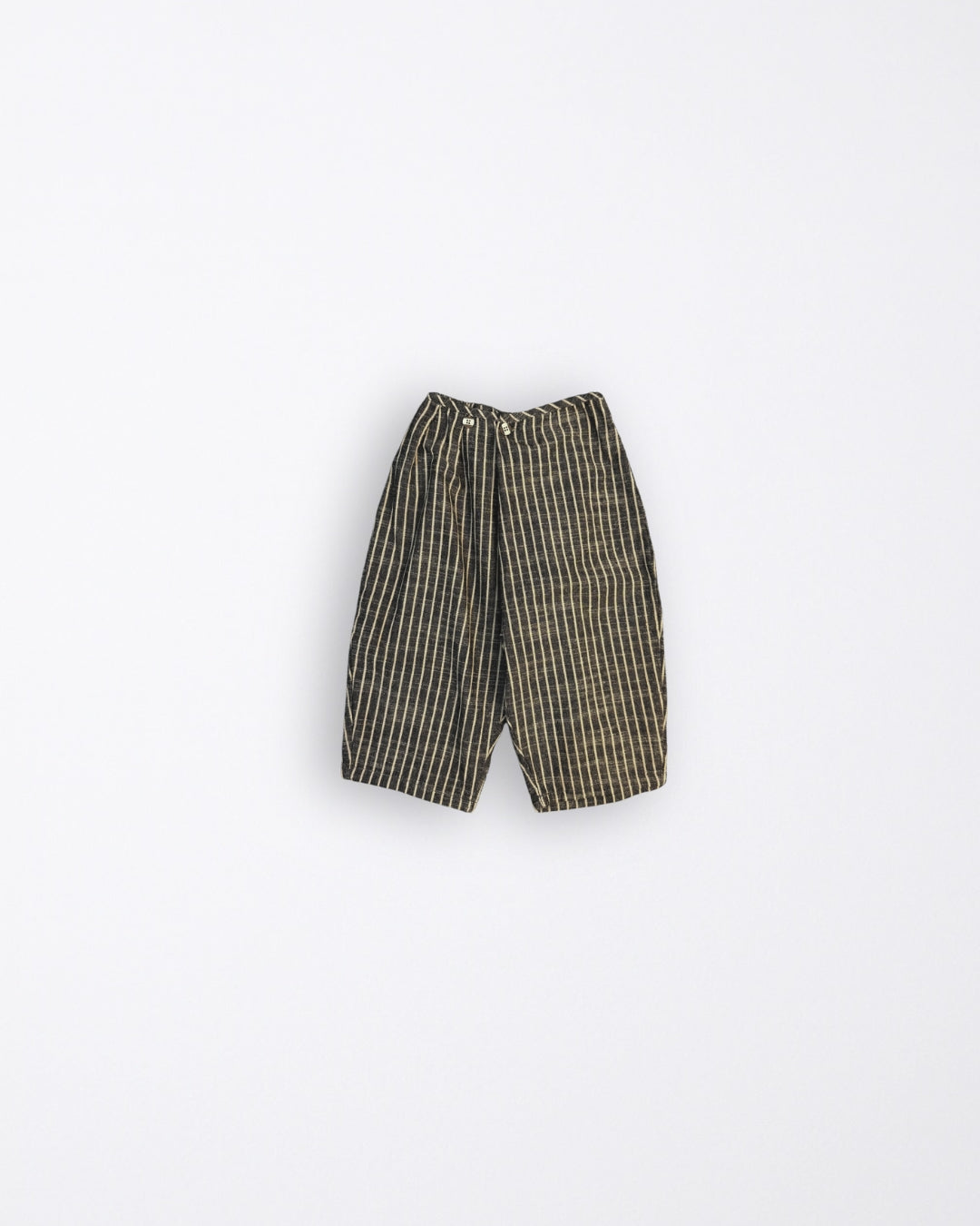 Wide stripped b&w pant